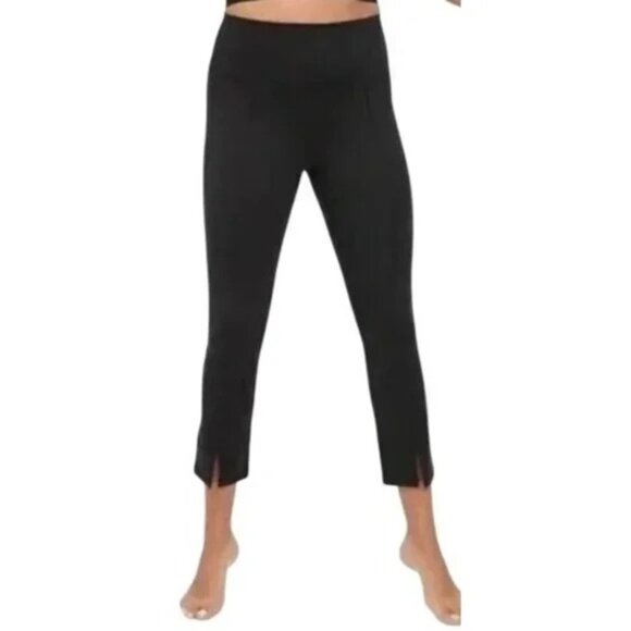 AERIE OFFLINE The Hugger Cropped Flare Slit Hem Legging Sz. Medium Black Lounge - Picture 1 of 9